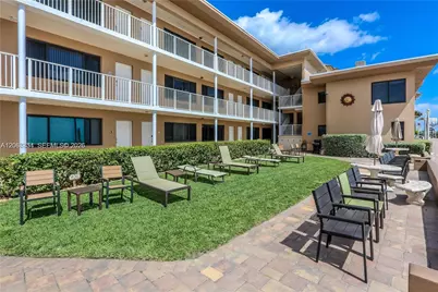 3300 N Surf Rd #1A, Hollywood, FL 33019 - Photo 15