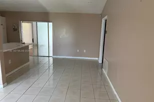 18109 SW 142nd Ct, Miami, FL 33177 - Photo 5