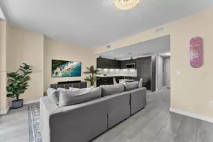 45 SW 9th St, Miami, FL 33130 - Photo 3