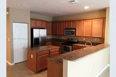 14145 SW 278th St, Homestead, FL 33032 - Photo 9