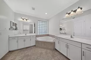 9062 Gulf Cove Dr, Lake Worth, FL 33467 - Photo 31