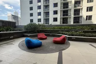 55 SW 9th St, Miami, FL 33130 - Photo 25