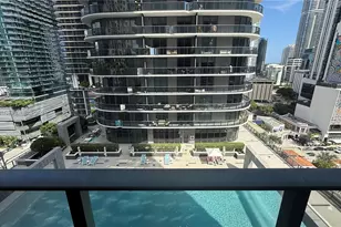 55 SW 9th St, Miami, FL 33130 - Photo 9