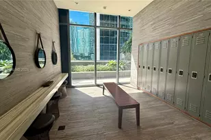 55 SW 9th St, Miami, FL 33130 - Photo 21