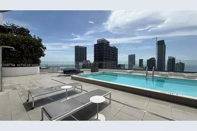 55 SW 9th St #1402, Miami, FL 33130 - Photo 15