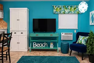 1026 NE 9th Ave, Fort Lauderdale, FL 33304 - Photo 5