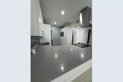 12290 NE 11th Ct #101, North Miami, FL 33161 - Photo 5