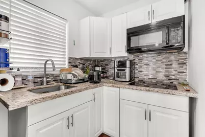 4522 NW 204th St, Miami Gardens, FL 33055 - Photo 17