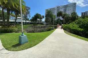2851 NE 183rd St, Aventura, FL 33160 - Photo 35