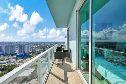1900 N Bayshore Dr #5103, Miami, FL 33132 - Photo 45