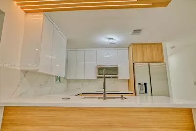 11301 SW 201st St, Miami, FL 33189 - Photo 5