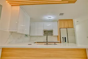 11301 SW 201st St, Miami, FL 33189 - Photo 5