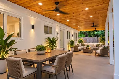 11301 SW 201st St, Miami, FL 33189 - Photo 27