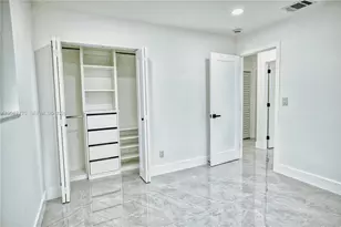 11301 SW 201st St, Miami, FL 33189 - Photo 21