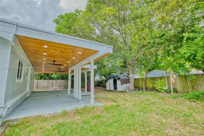11301 SW 201st St, Miami, FL 33189 - Photo 29