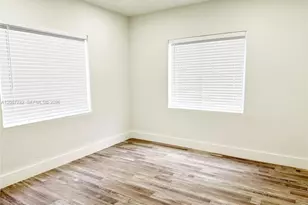 3045 SW 21st St, Miami, FL 33145 - Photo 15
