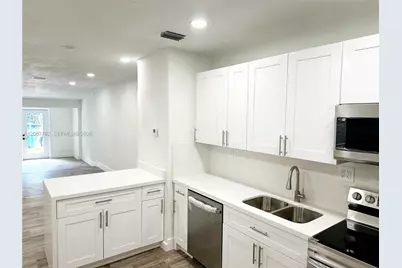3045 SW 21st St #3045, Miami, FL 33145 - Photo 7