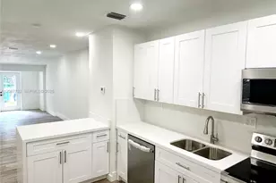 3045 SW 21st St, Miami, FL 33145 - Photo 7
