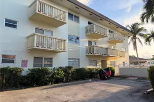 770 NE 128th St, North Miami, FL 33161 - Photo 1