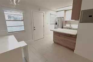 427 Santander Ave, Coral Gables, FL 33134 - Photo 17
