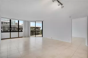 1901 Brickell Ave, Miami, FL 33129 - Photo 7