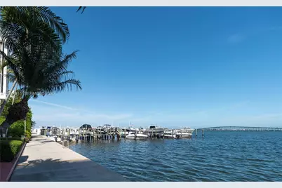 1901 Brickell Ave #B1702, Miami, FL 33129 - Photo 19