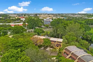 3871 Alcantara Ave, Doral, FL 33178 - Photo 29