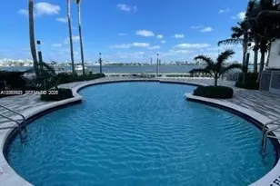 7501 E Treasure Dr, North Bay Village, FL 33141 - Photo 1