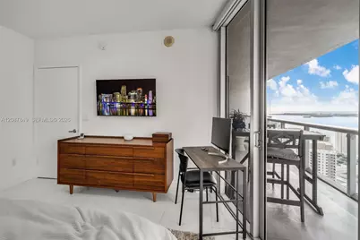 475 Brickell Ave #3609, Miami, FL 33131 - Photo 11