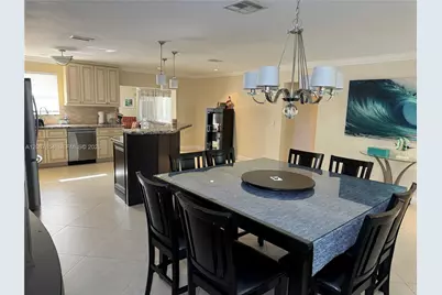2448 Holly Ln #., Palm Beach Gardens, FL 33410 - Photo 5