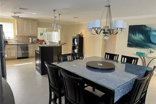2448 Holly Ln, Palm Beach Gardens, FL 33410 - Photo 5