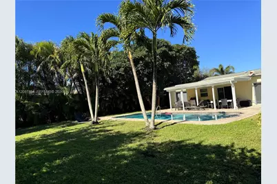 2448 Holly Ln #., Palm Beach Gardens, FL 33410 - Photo 49