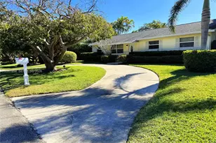 2448 Holly Ln, Palm Beach Gardens, FL 33410 - Photo 53