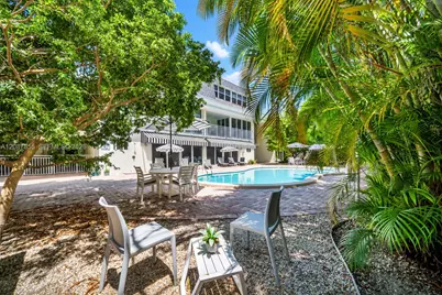 260 Sunrise Dr #D, Key Biscayne, FL 33149 - Photo 29