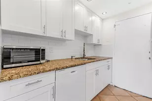 2350 NE 135th St, North Miami, FL 33181 - Photo 3