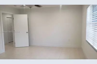 3766 SW 27th Ter #upstairs, Miami, FL 33134 - Photo 9