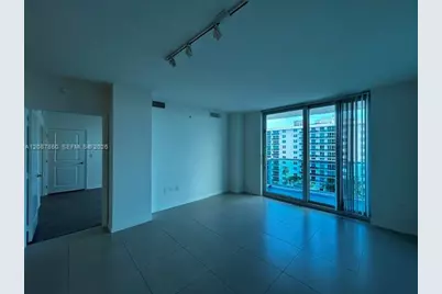 7525 E Treasure Dr #711, North Bay Village, FL 33141 - Photo 5
