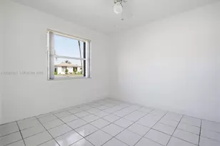 12002 SW 210th St, Miami, FL 33177 - Photo 21
