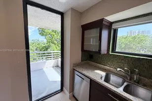 3300 NE 191st St, Aventura, FL 33180 - Photo 17