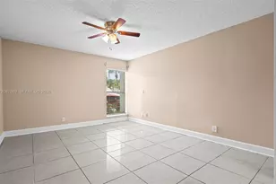 8913 NW 28th Dr, Coral Springs, FL 33065 - Photo 9