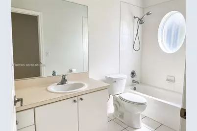 1721 SE 17th Ave, Homestead, FL 33035 - Photo 15