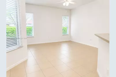 1721 SE 17th Ave, Homestead, FL 33035 - Photo 9