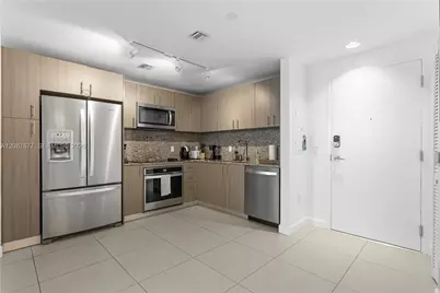 5350 NW 84th Ave #712, Doral, FL 33166 - Photo 5