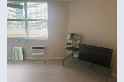 1936 S Ocean Dr #4C, Hallandale Beach, FL 33009 - Photo 5