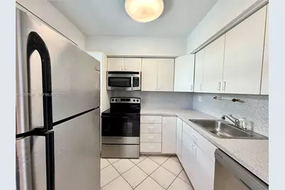 10178 Collins Ave #107, Bal Harbour, FL 33154 - Photo 7