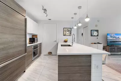 1100 S Miami Ave #1609, Miami, FL 33130 - Photo 9