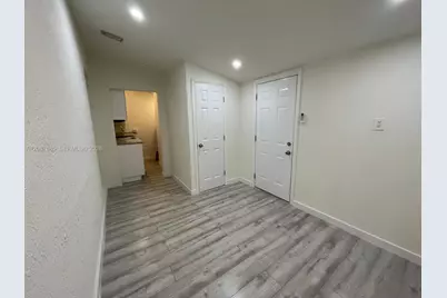 2484 SW 10th St, Miami, FL 33135 - Photo 3