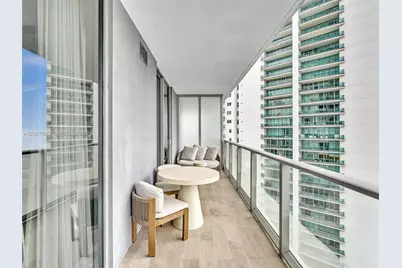 1300 NE Brickell Bay Dr #2905, Miami, FL 33131 - Photo 27