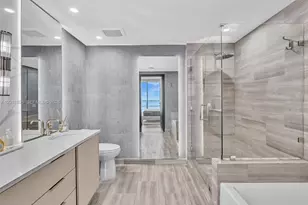 1300 NE Brickell Bay Dr, Miami, FL 33131 - Photo 15
