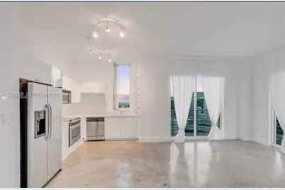 234 NE 3rd St #1701, Miami, FL 33132 - Photo 7
